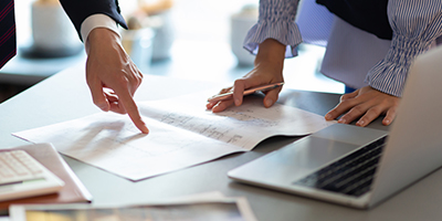 ブランド力や流行だけでは決めない